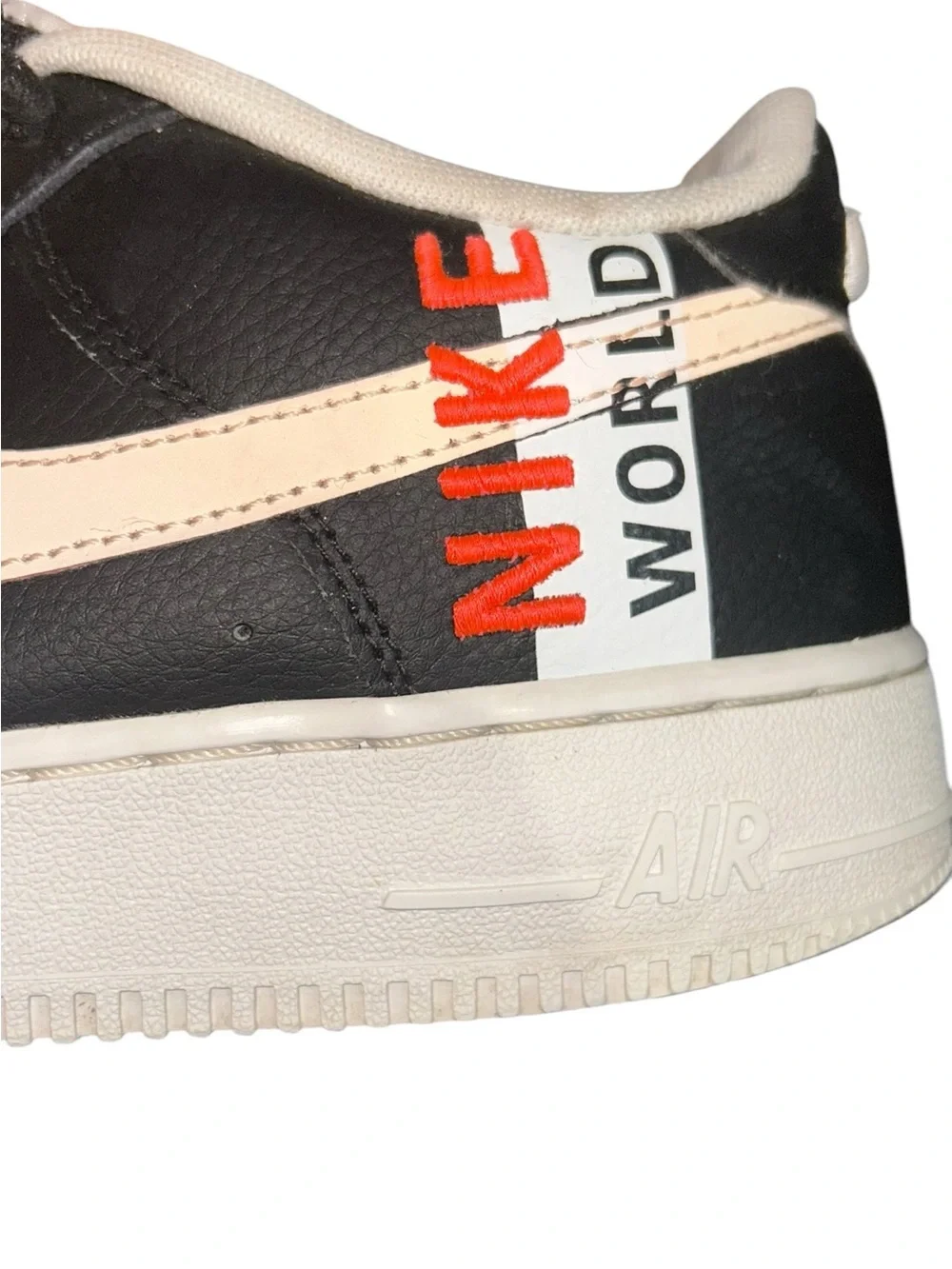 Nike Kids Black‎ Sneakers with White Swoosh